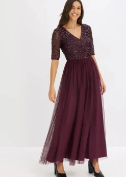 Abendkleid aus zartem Tüll mit Paillettenstickerei