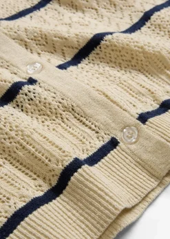 Ajour-Strickweste mit Leinenanteil