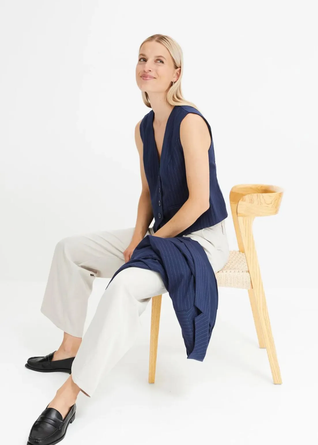 Anzugweste aus Viskose-Mix