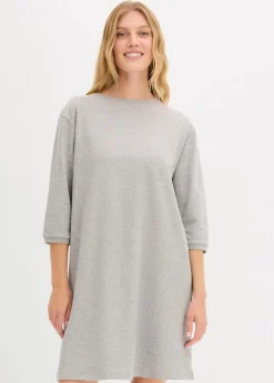 Ausgestelltes Sweatkleid