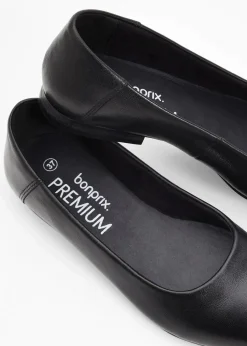 Ballerinas aus Leder