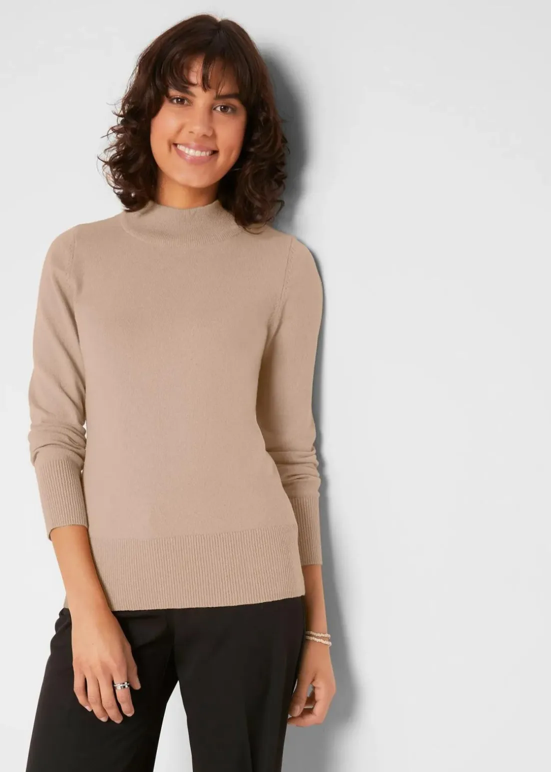 Basic Pullover mit Stehkragen mit recycelter Baumwolle