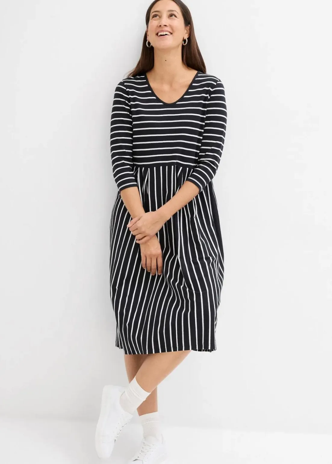 Baumwoll-Jerseykleid, Midilänge