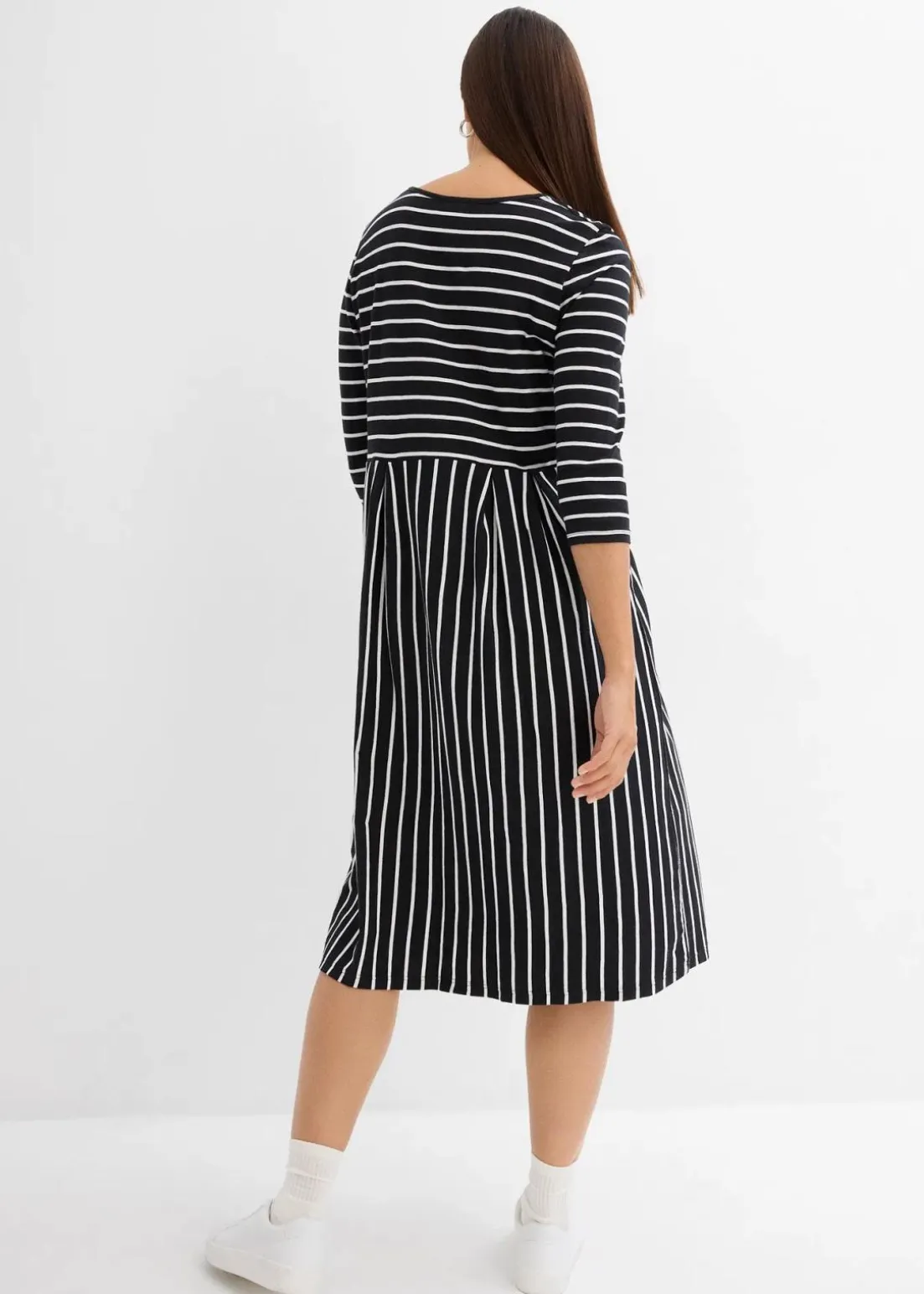 Baumwoll-Jerseykleid, Midilänge