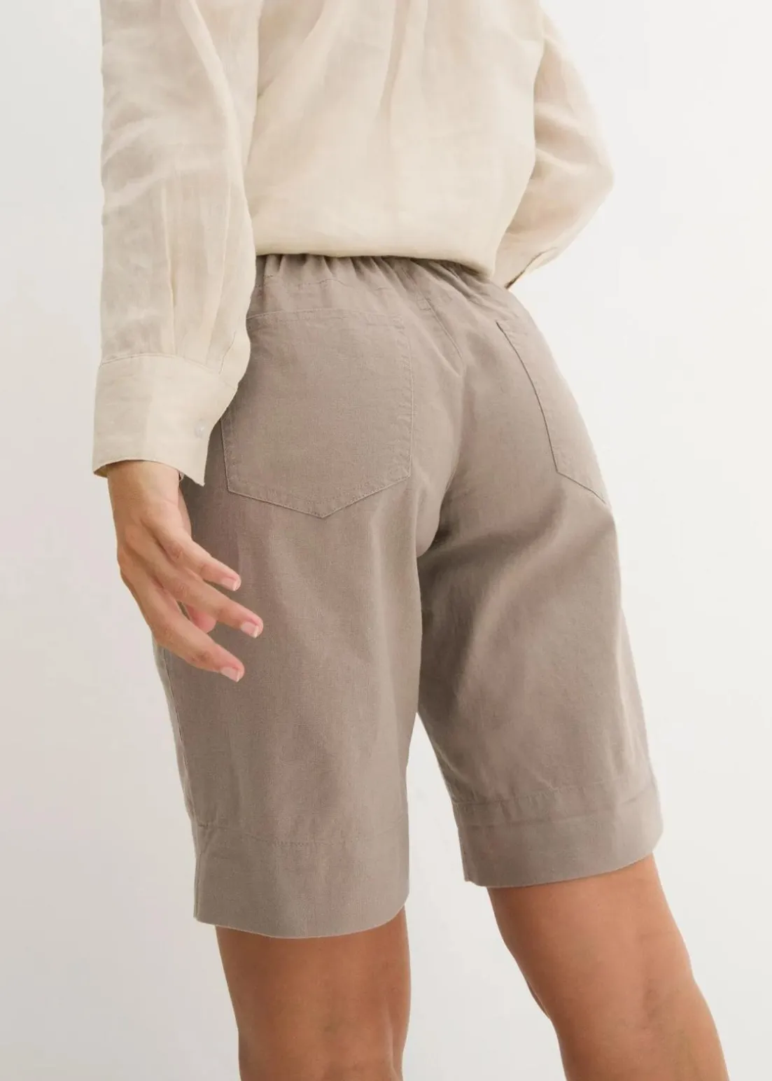 Bermuda mit Leinen