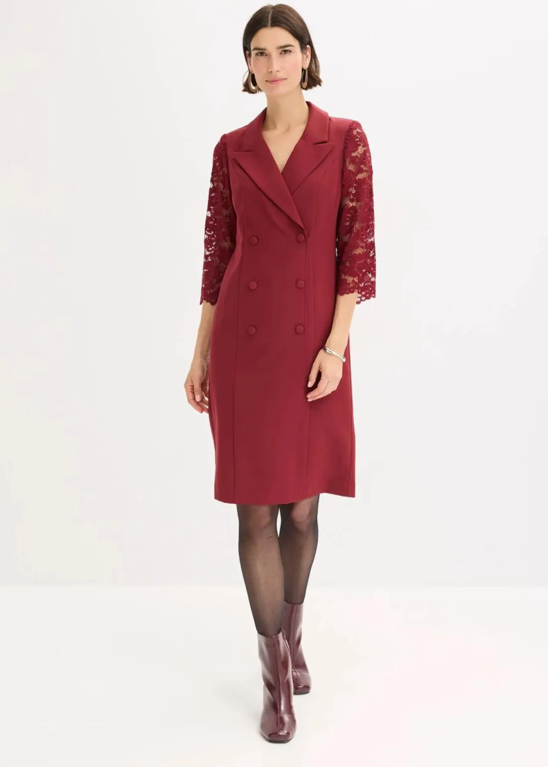 Blazer-Kleid mit Spitzenärmeln