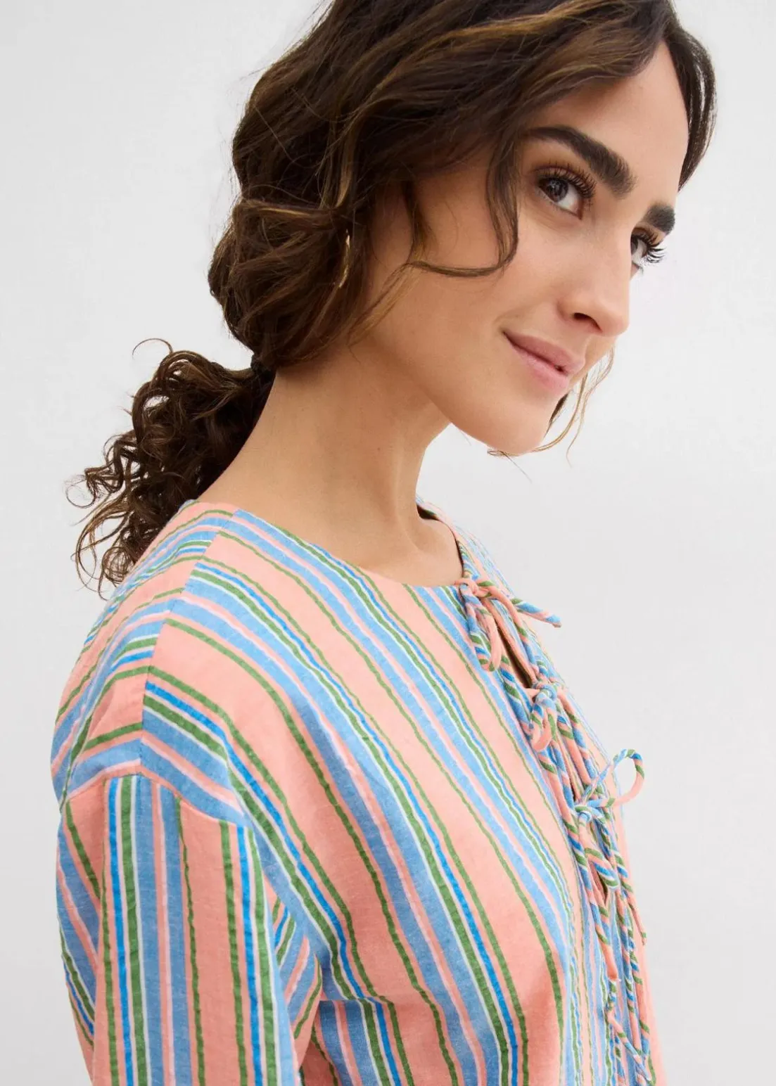 Bluse aus reiner Baumwolle