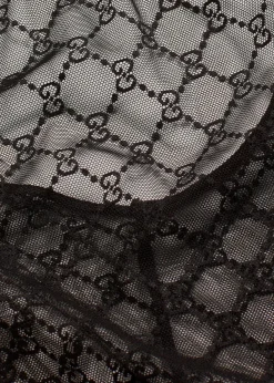 Body mit zierendem Mesh