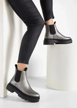 Chelsea Boot