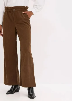 Cordhose mit weitem Bein