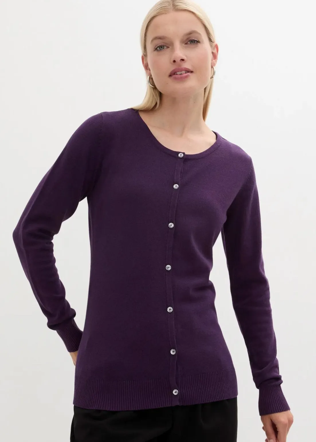 Enge Feinstrickjacke