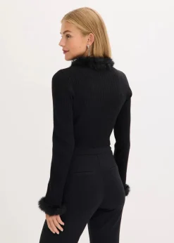 Feinstrickjacke mit Fellimitat