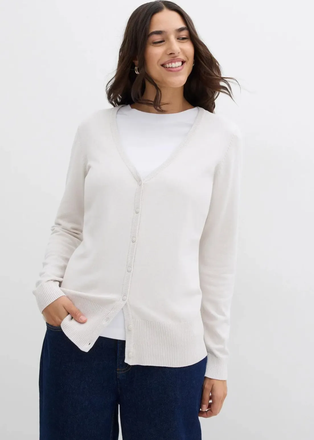 Feinstrickjacke mit Knopfleiste