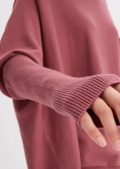 Feinstrickpullover aus feinem Viskose-Mix