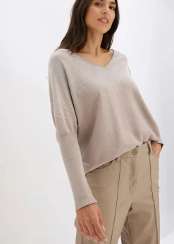 Feinstrickpullover mit Strass-Applikation