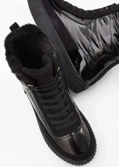 Gefütterte Schnürboots