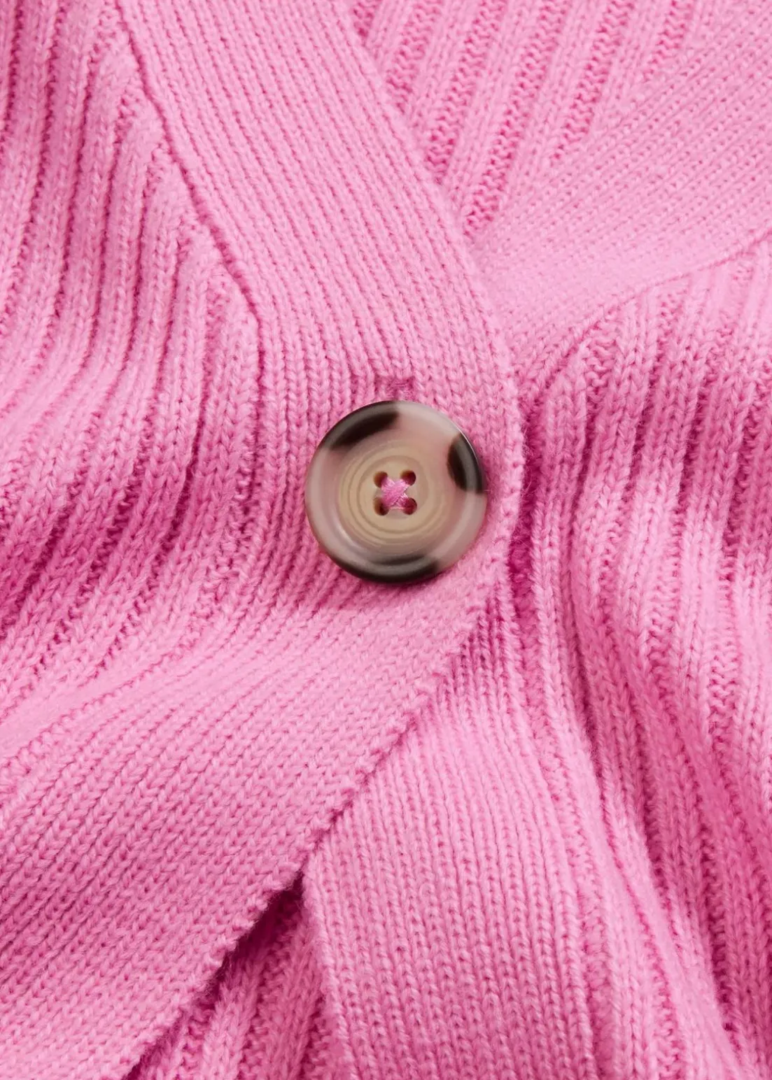 Gerippte Strickjacke