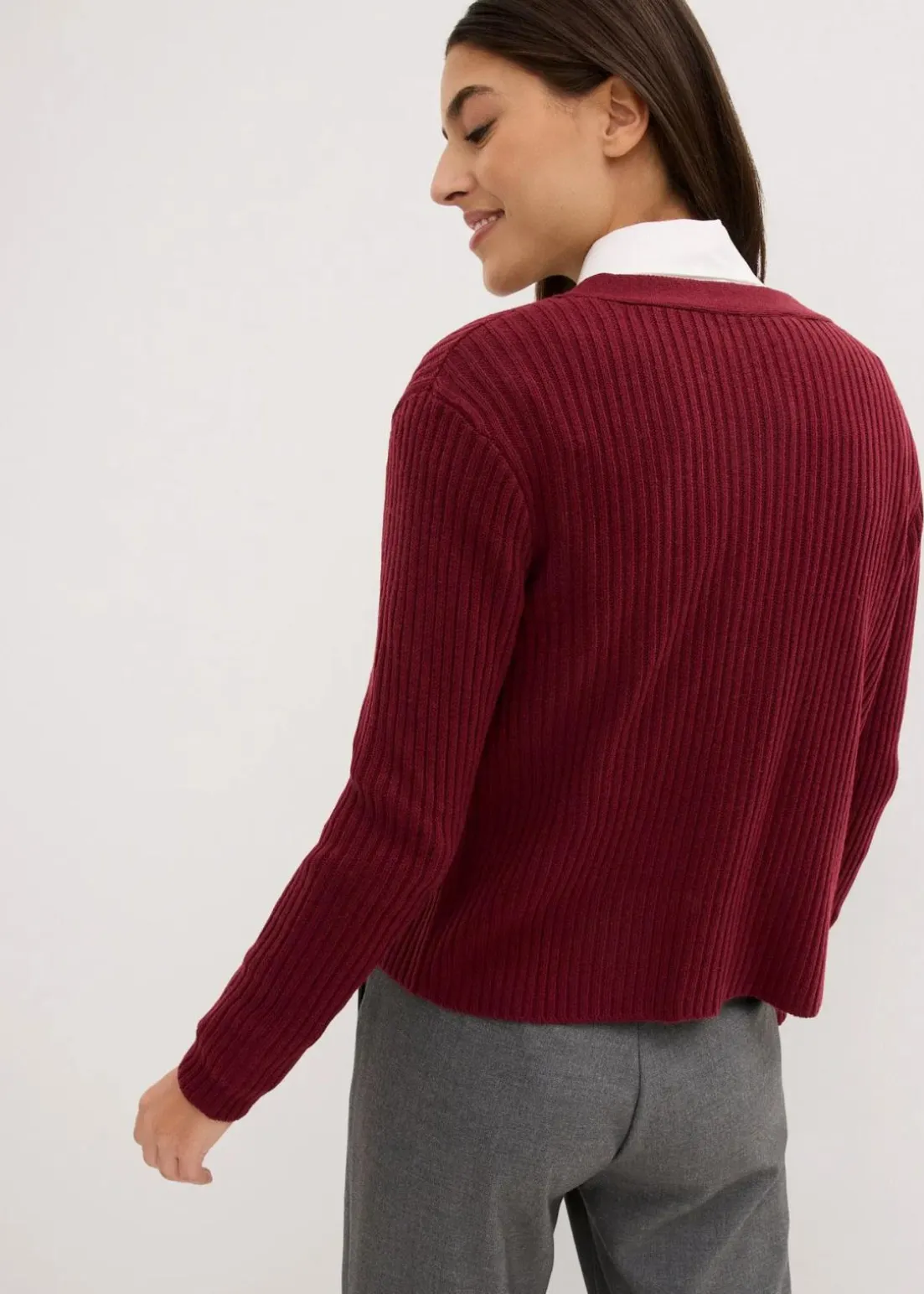 Gerippte Strickjacke