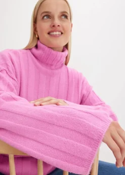 Gerippter Rollkragenpullover