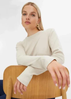 Geripptes Langarmshirt aus reiner Baumwolle