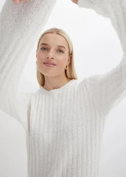 Geripptes Strickkleid