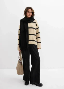 Gestreifter Pullover