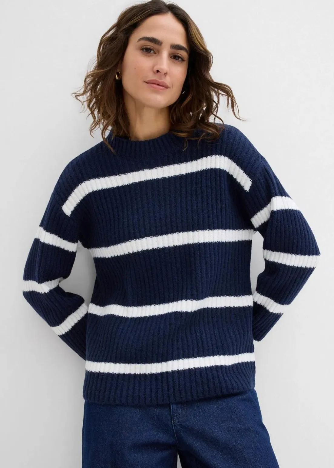 Gestreifter Pullover