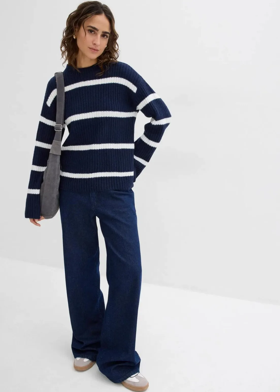 Gestreifter Pullover