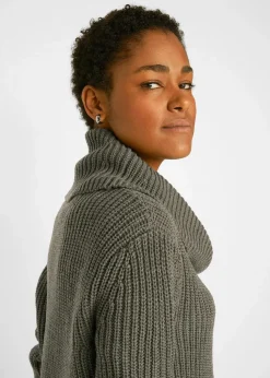 Grobstrick-Pullover mit weitem Kragen