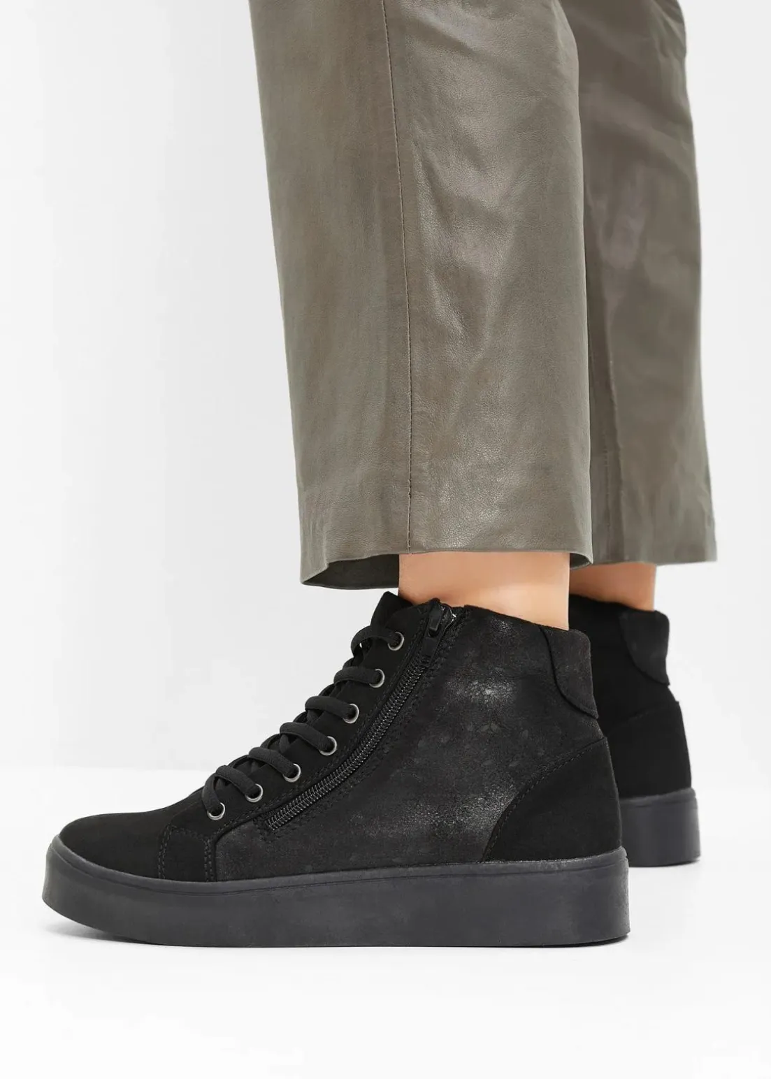 High-Top-Sneaker mit Plateau-Sohle