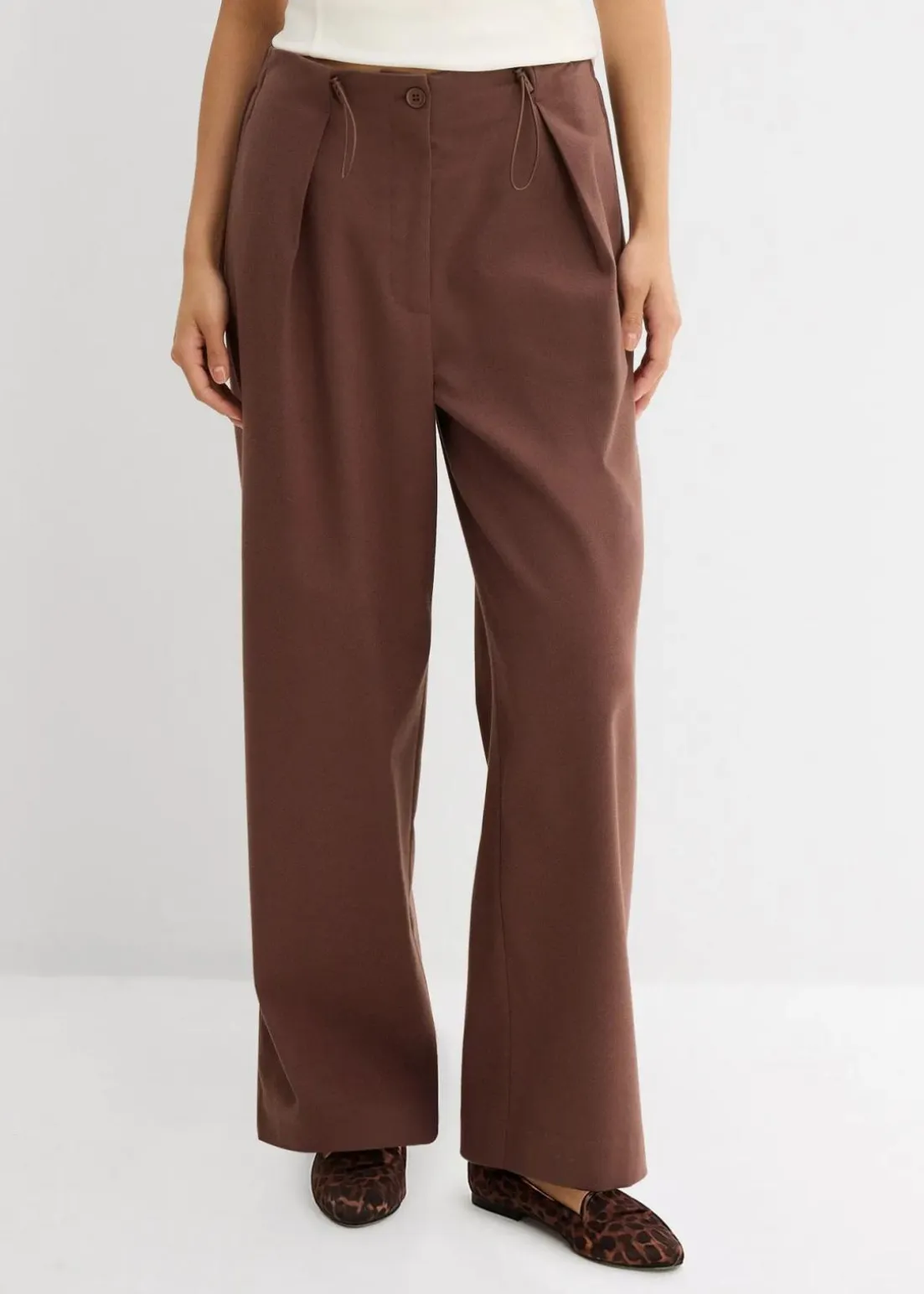 Hose mit funktionalen Details aus Viskose-Mix