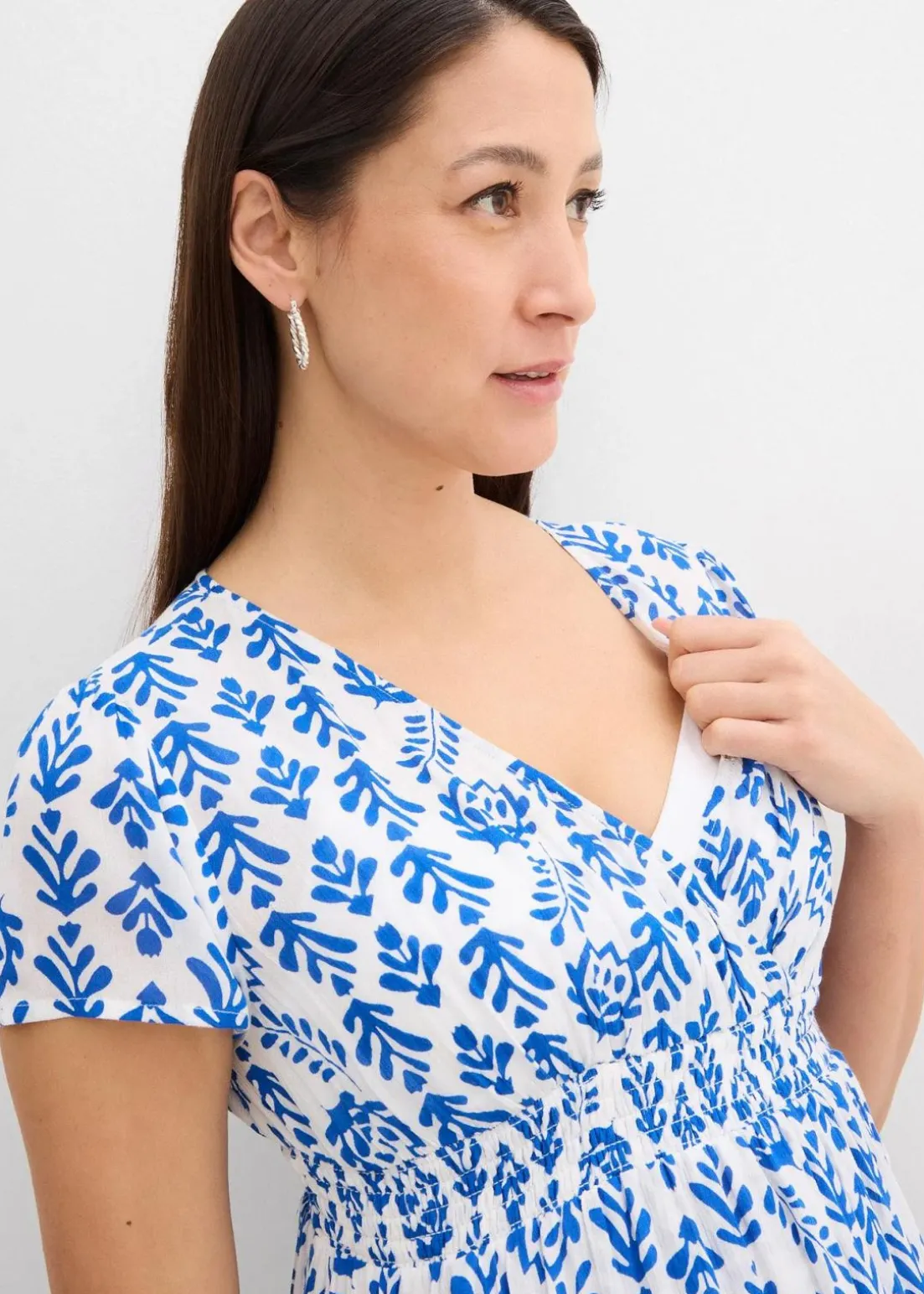 2-in-1 Umstands- und Stillkleid aus fließender Viskose