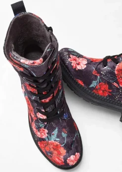 Jana Schnürboots in bequemer Weite