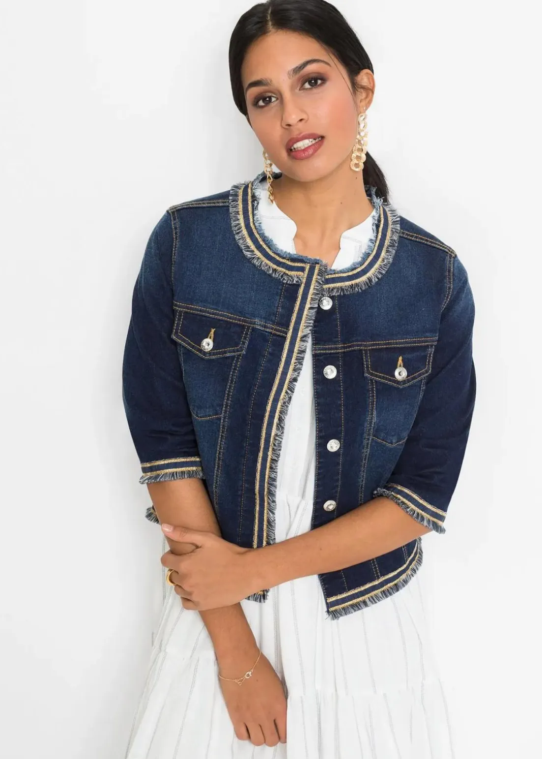 Jeansjacke mit Fransen