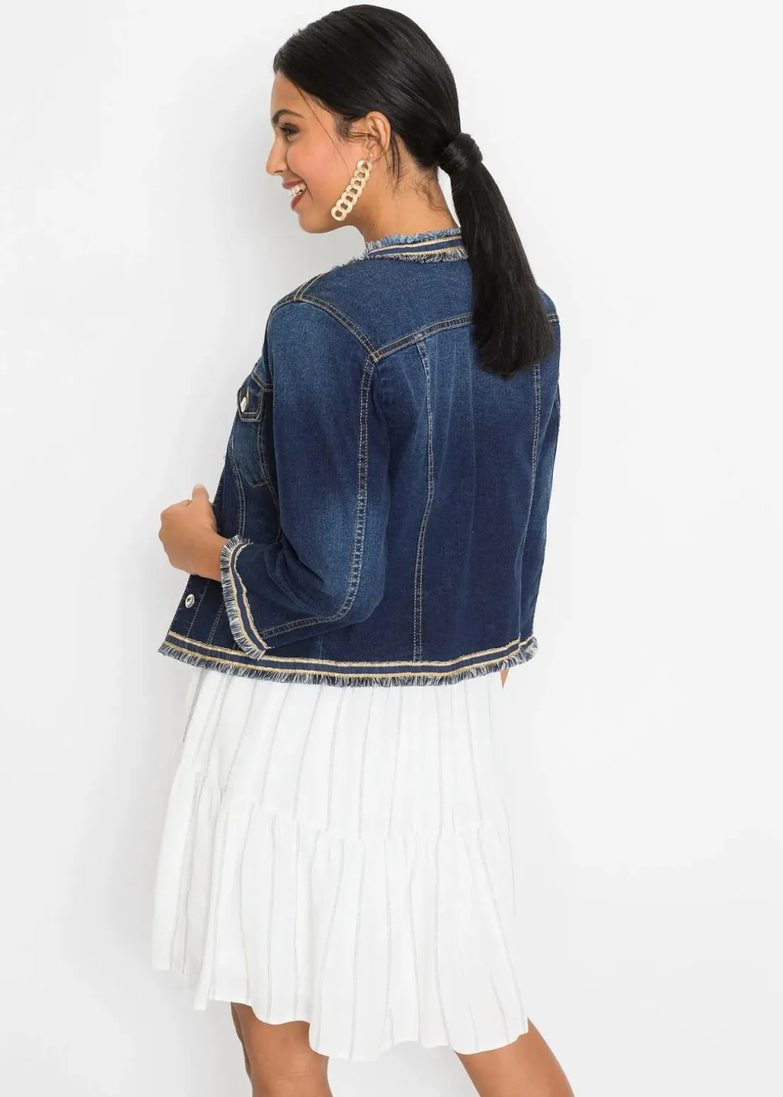 Jeansjacke mit Fransen