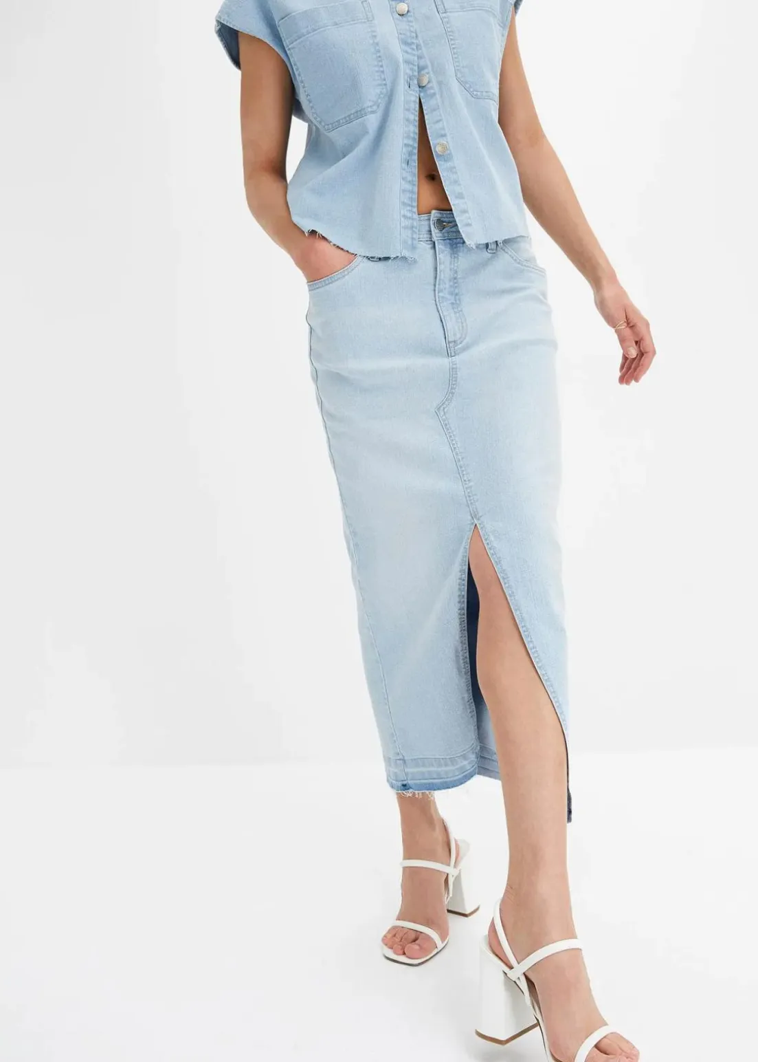 Jeansrock mit Schlitz