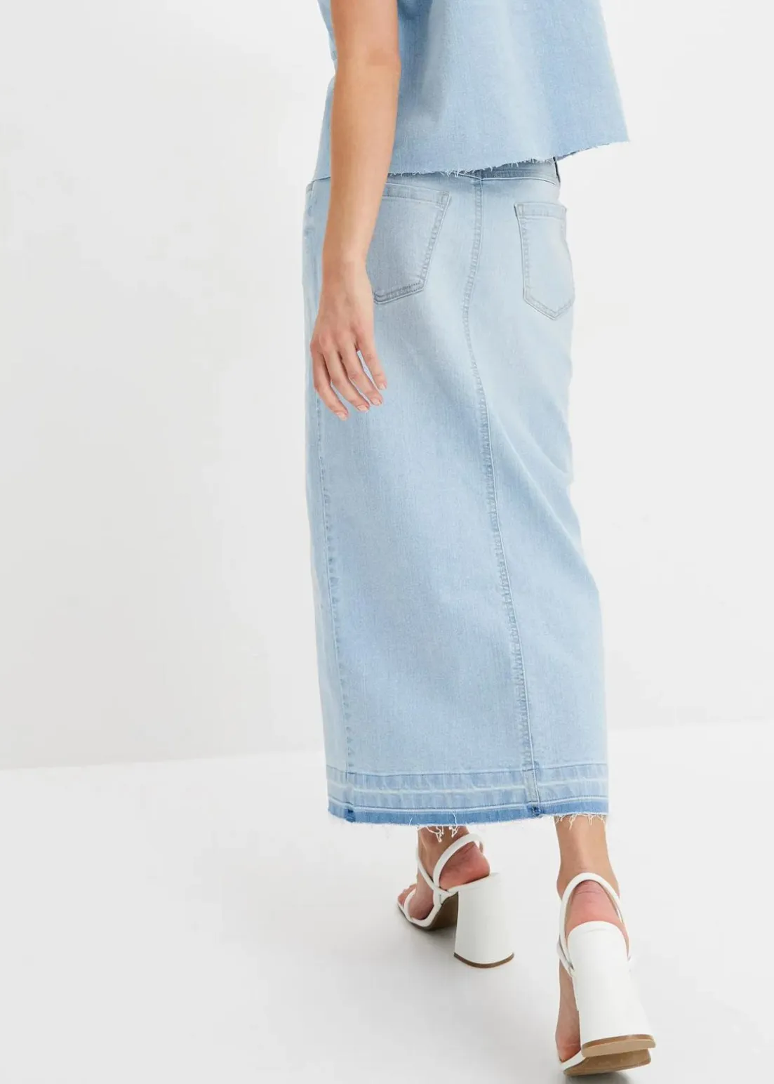 Jeansrock mit Schlitz