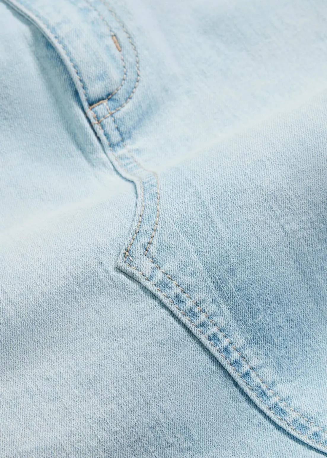 Jeansrock mit Schlitz