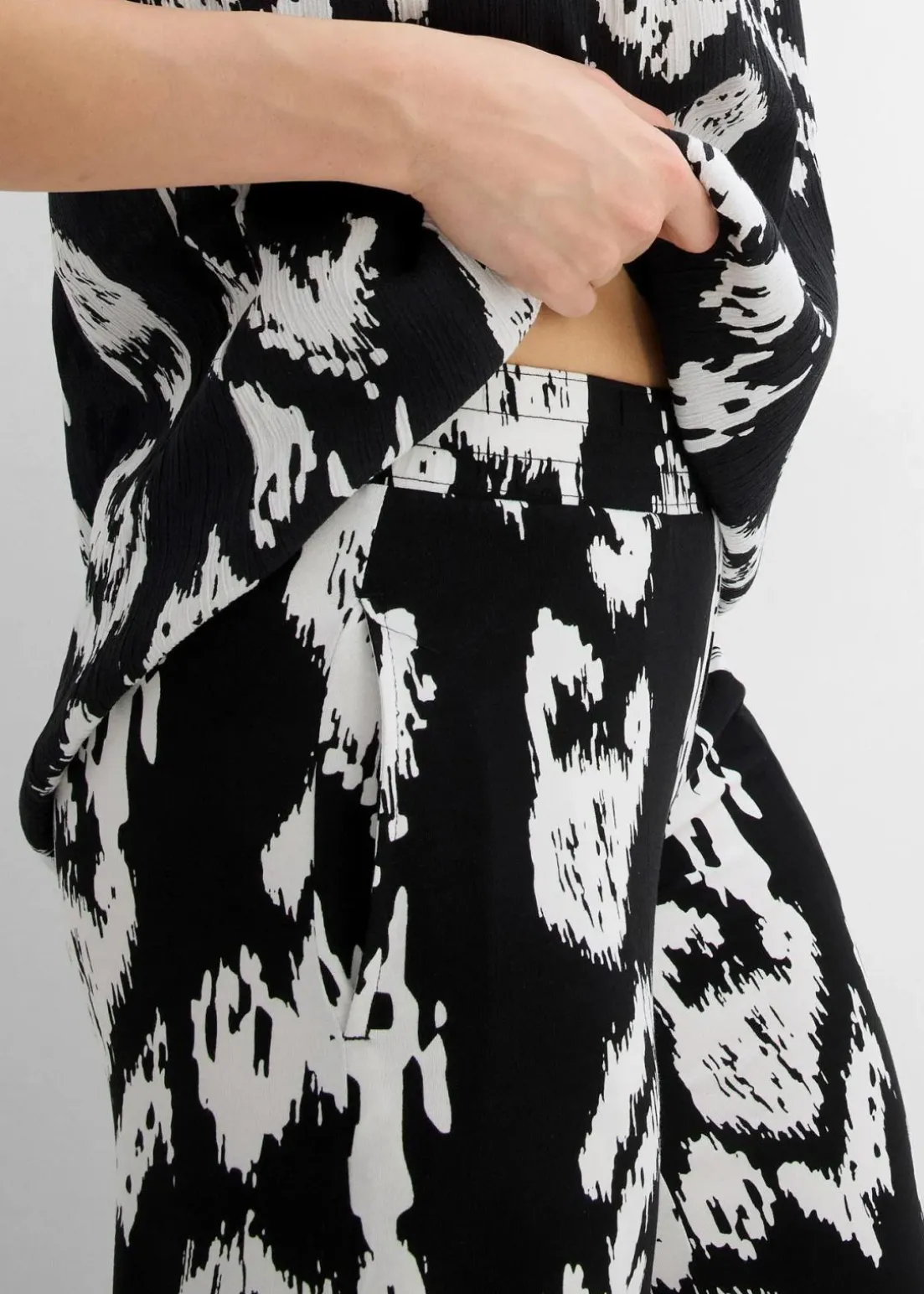 Jersey-Hose aus Viskose-Mix