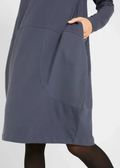 Jerseykleid in O-Shape