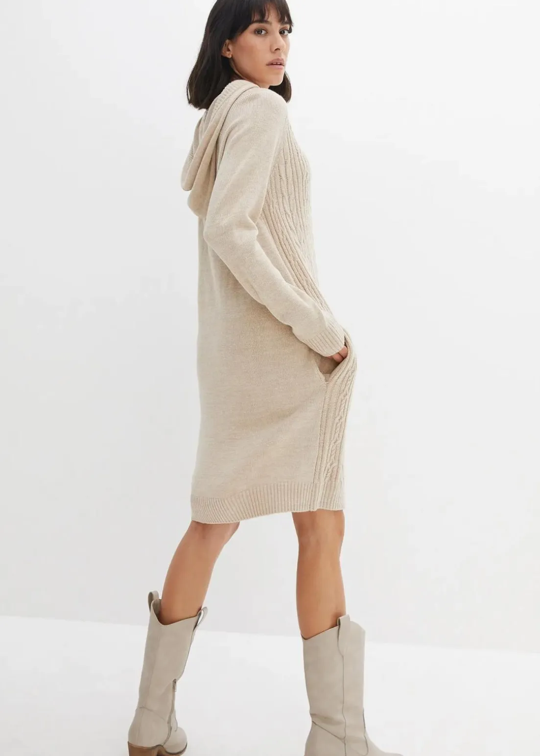 Kapuzen-Strickkleid mit Zopfmuster