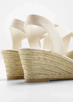 Keilsandaletten mit elastischen Riemen