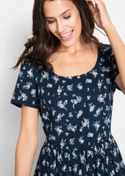 Kleid mit kurzen Ärmeln