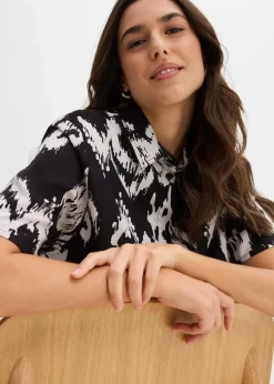 Kurzarmbluse aus fließender Viskose