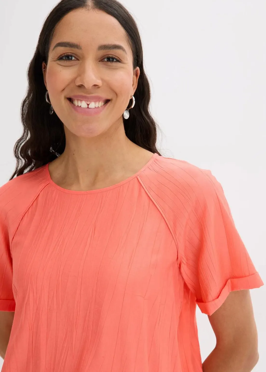 Kurzarmbluse aus softem Viskose-Mix