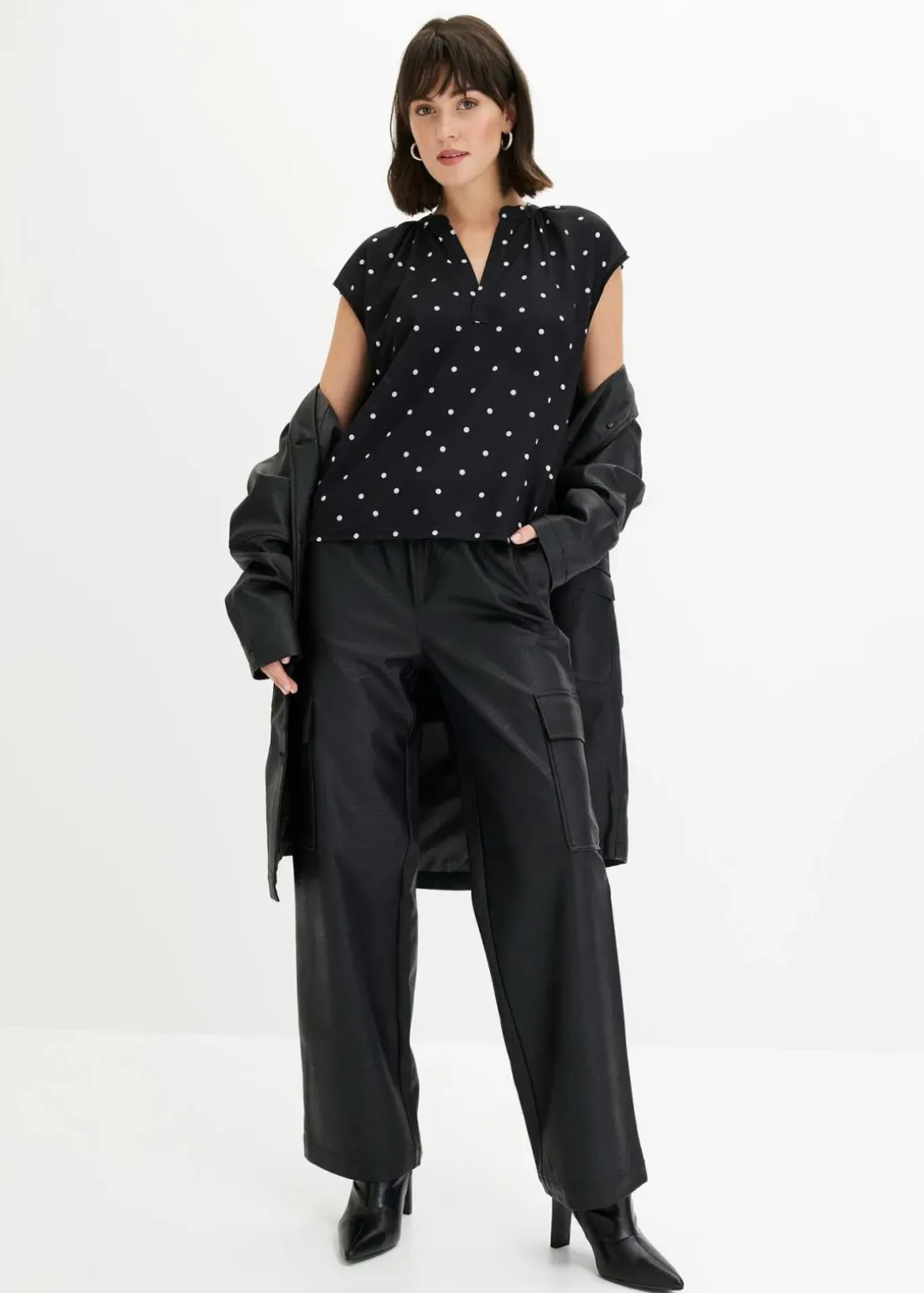 Kurzarmshirt mit Henley-Ausschnitt aus Viskosemix