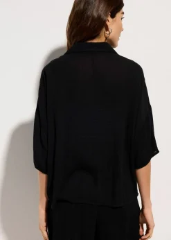 Kurze Strandbluse aus fließender Viskose