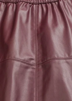 Kurzer Lederimitat-Rock