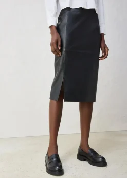 Lederrock mit Schlitz