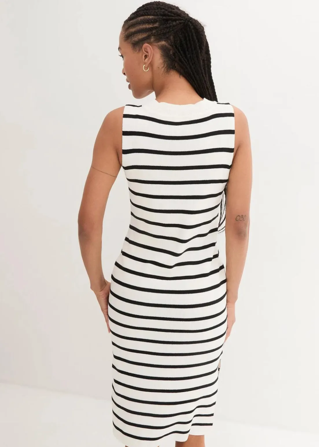 Leichtes Feinstrick-Kleid, gestreift